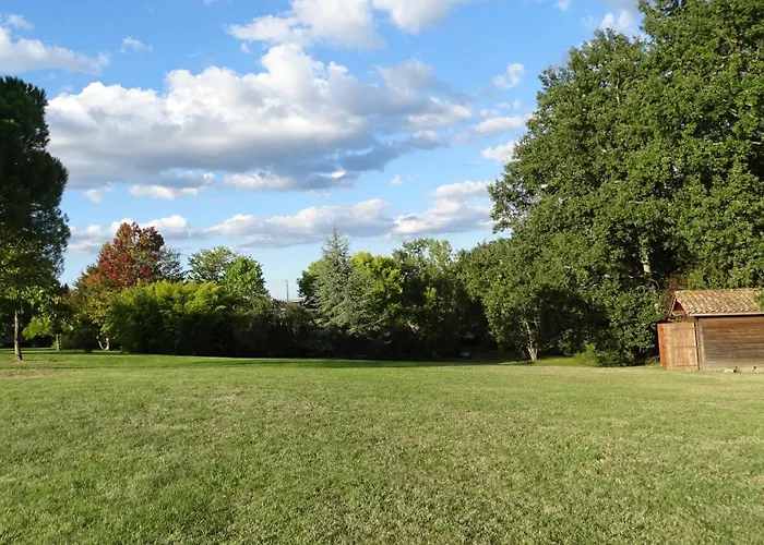 Favau Bed & Breakfast